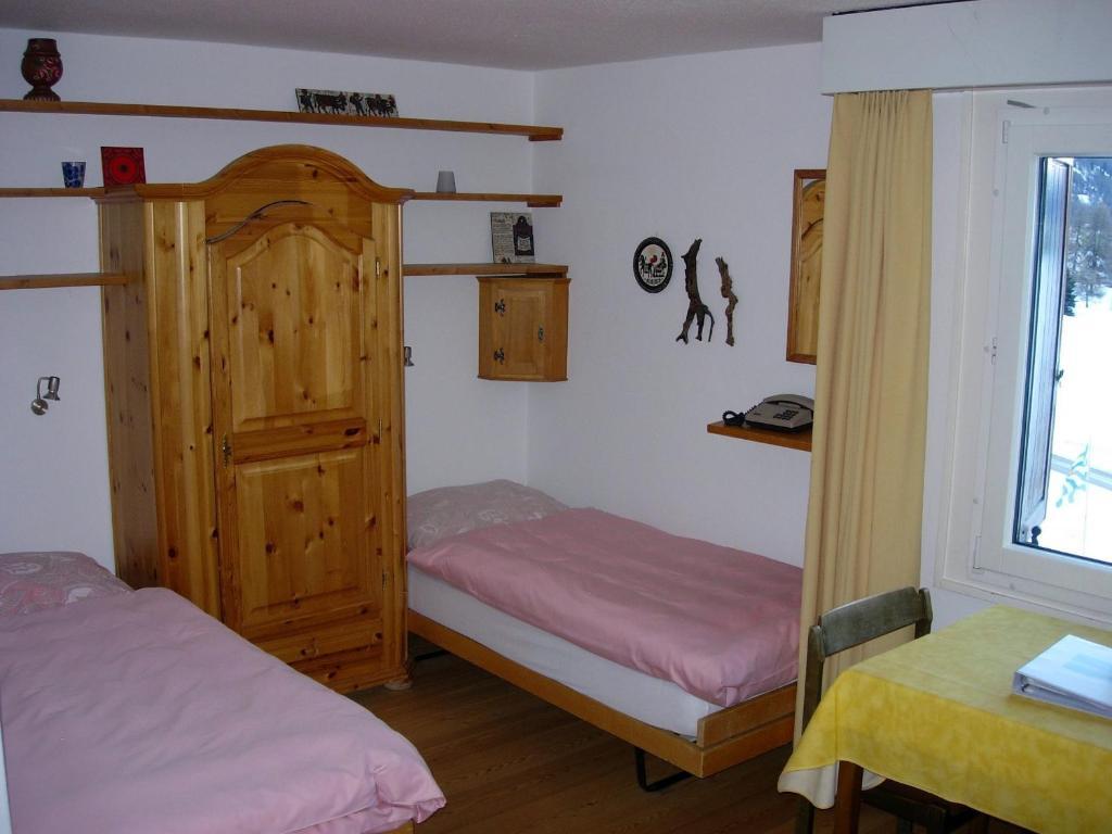 Residenza Lagrev Sils Maria Rum bild